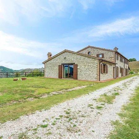 Amazing In Apecchio Pu Casa vacanze