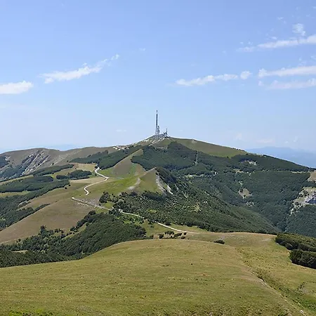 Lovely In Apecchio Pu With Kitchen Σπίτι διακοπών