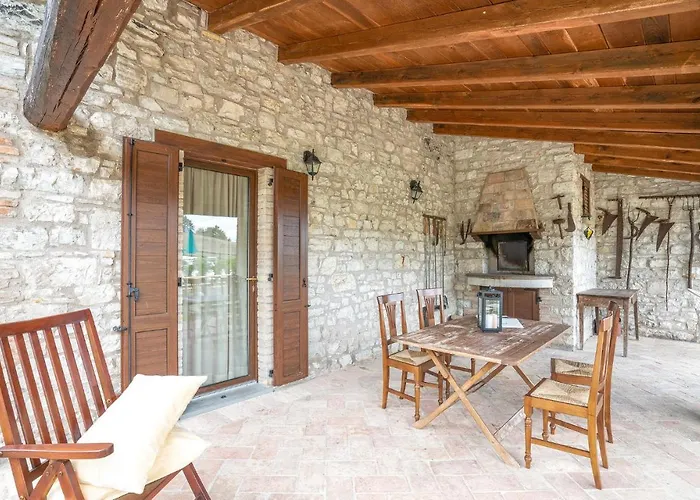Holiday home Amazing In Apecchio Pu Piobbico