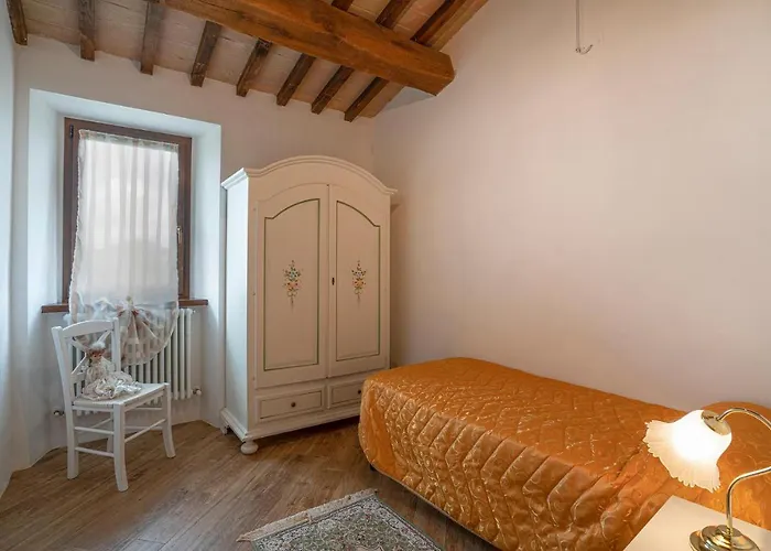 Amazing In Apecchio Pu Holiday home *