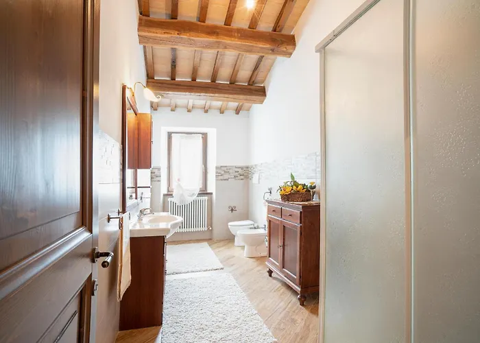 Amazing In Apecchio Pu Holiday home Piobbico